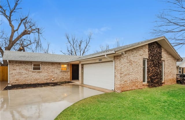 2005 Fox Avenue - 2005 Fox Avenue, Moore, OK 73160