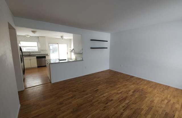 9916 Kennedy Street photos photos
