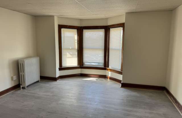 581 Guilford St Gallery 2