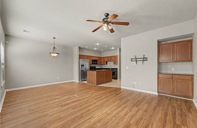 3229 W Montrail Place Gallery 3