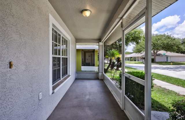 10413 SUMMERVIEW CIRCLE Gallery 2