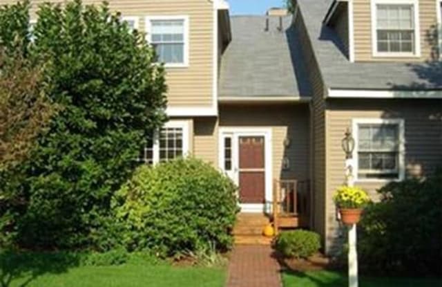 11 Rosewood Ln - 11 Rosewood Lane, Middlesex County, MA 01748