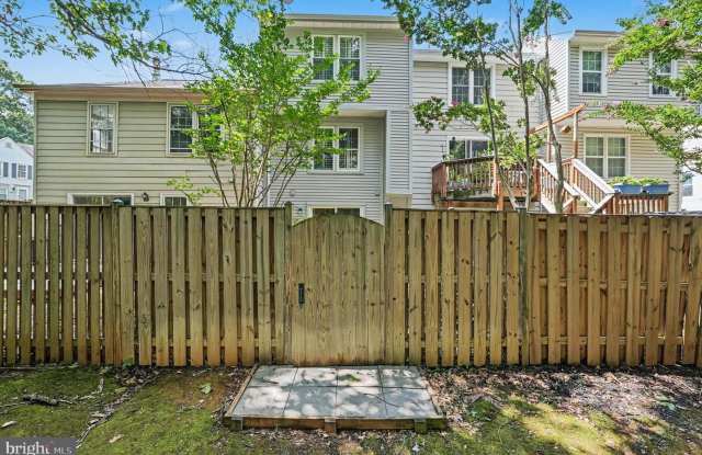 15067 Maple Glen Ct Gallery 4