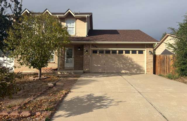 BEAUTIFUL HOME CLOSE TO FORT CARSON, SCHRIEVER SFB & PETERSON SFB!!!!!!!! Gallery 3