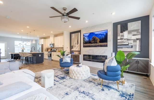 Stunning 3 BR/2 Full BA  2 Half BA Townhome in Severn! photos photos