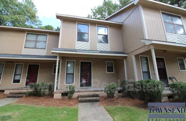 1190 Wrenwood Ct. - 1190 Wrenwood, Fayetteville, NC 28303