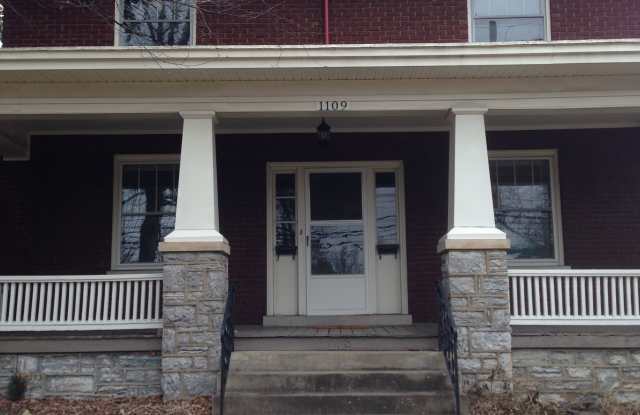 1109 Richmond Road Gallery 4