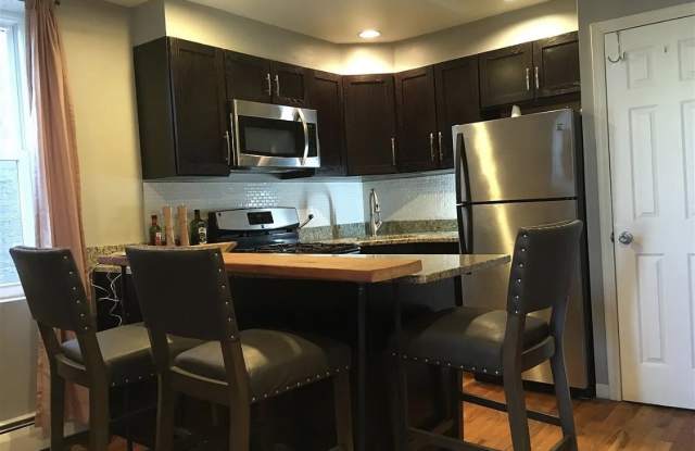 817 10th St photos photos