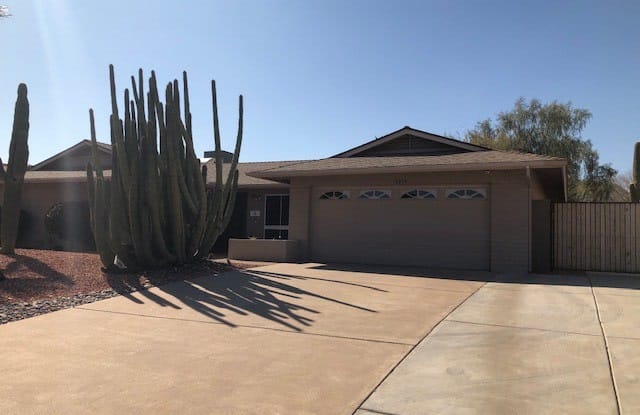 10034 N 26th St - 10034 North 26th Street, Phoenix, AZ 85028