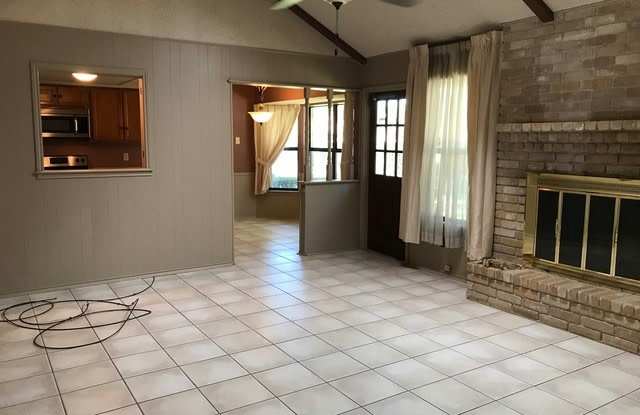 13851 Susancrest, San Antonio, TX 78232 | Home for Rent 78232 Gallery 4