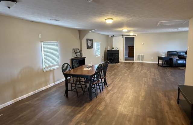 11324 Rineyville Road B Gallery 2
