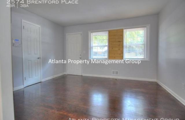 2574 Brentford Place Gallery 4