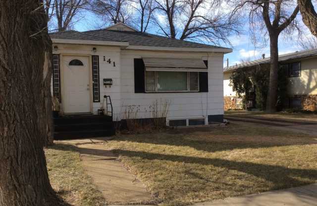 3 bedroom, 2 bath Single Family house photos photos