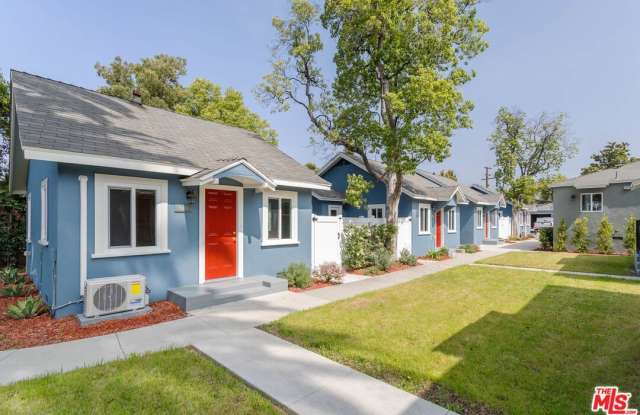 1227 E HARVARD ST photos photos
