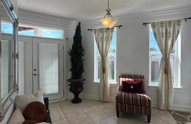 21821 Palm Avenue Gallery 2