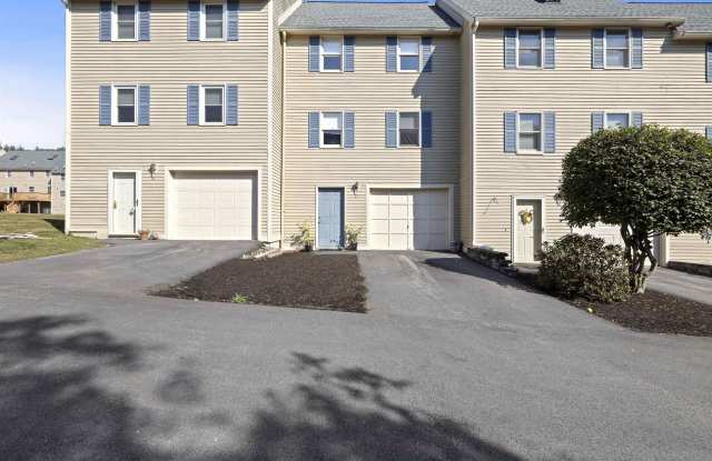 37 Fords Landing Drive - 37 Fords Landing Drive, Dover, NH 03820