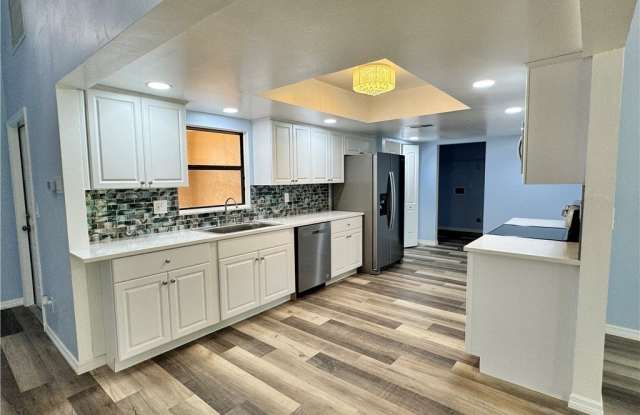 12601 Kelly Palm Drive Gallery 1