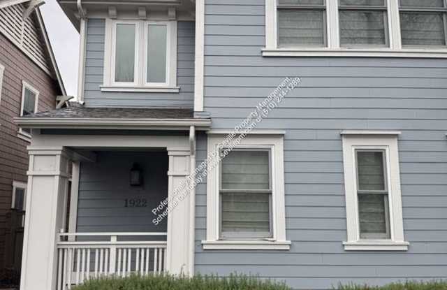 1922 Willow St photos photos