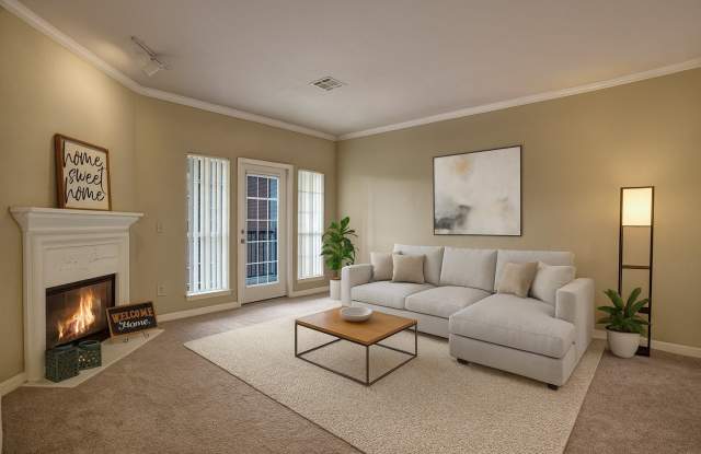 Lincoln Villas on Memorial photos photos