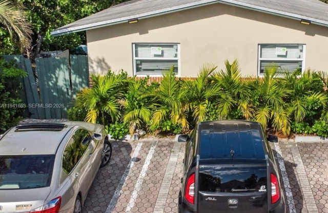 441 NE 30th St photos photos 441 NE 30th St photos photos