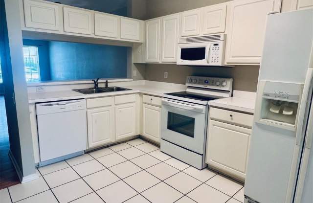 2278 LAKE WOODBERRY CIRCLE Gallery 4