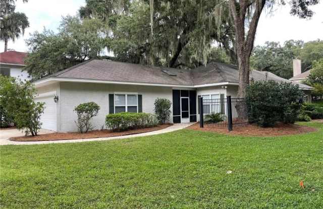135 Menendez Ave photos photos