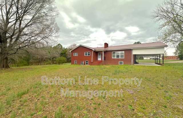 4330 Old Airport Rd - 4330 Old Airport Road, Concord, NC 28025