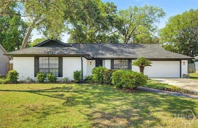 13 N Nicholson Circle photos photos