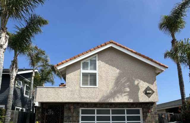 Wonderful Family Home in Mandalay Shores – Steps from the Beach! photos photos
