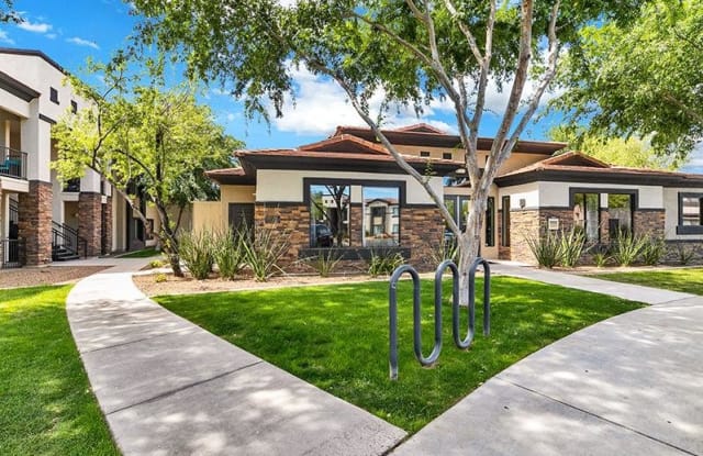 Town Center Apartments Gallery 3