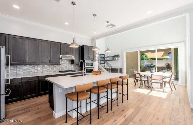 1555 E OCOTILLO Road Gallery 3