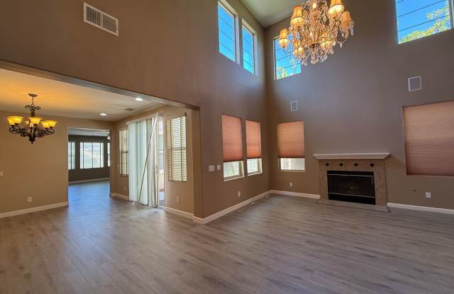 San Marcos 5Br Executive House 4.5 baths granite kitchen 3 car private fenced yard Avail Now TEXT 858-774-1574 Gallery 4