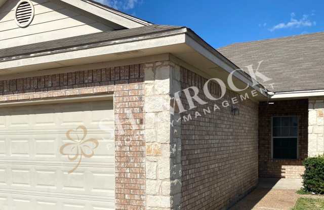 Surrey Ridge Duplex photos photos