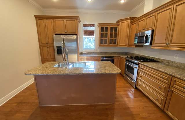 902 Villa Venicia Way Gallery 4