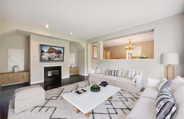 1541 Hollybrook Road Gallery 3