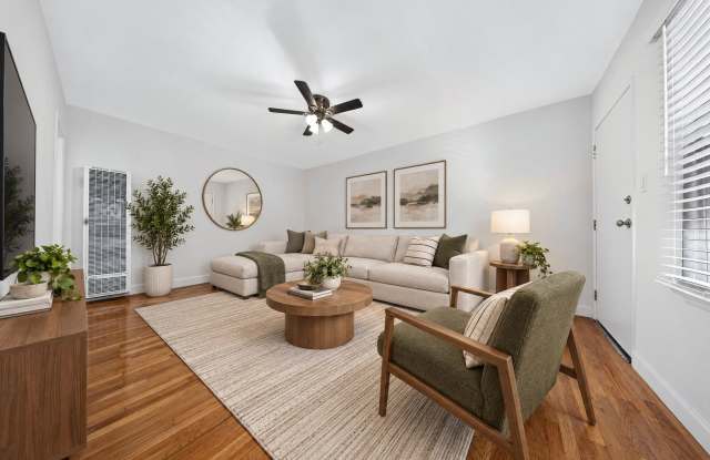 11355 Tiara St. Gallery 2