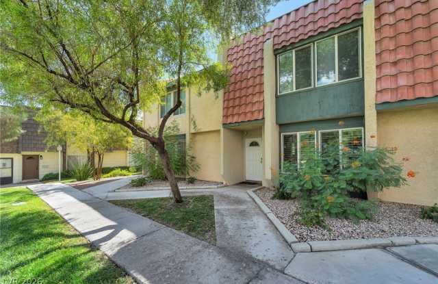 3472 Townhouse Drive Gallery 2