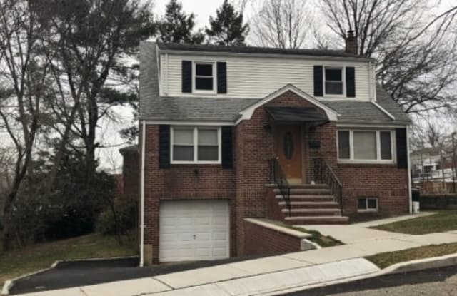 30 Monsignor Deluca Plaza - 30 Monsignor Diluca Plaza, Essex County, NJ 07110