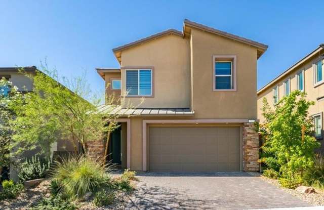 Live the Luxe Life in Summerlin – Stunning 2-Story Pool Home in Stonebridge photos photos