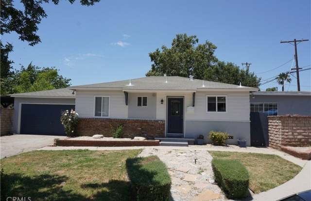 7633 Enfield Avenue photos photos