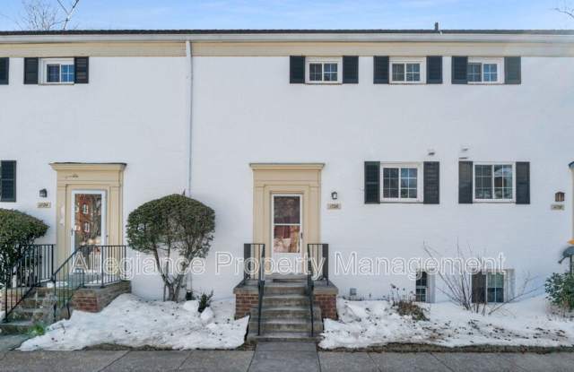 1726 Preston Road - 1726 Preston Road, Alexandria, VA 22302