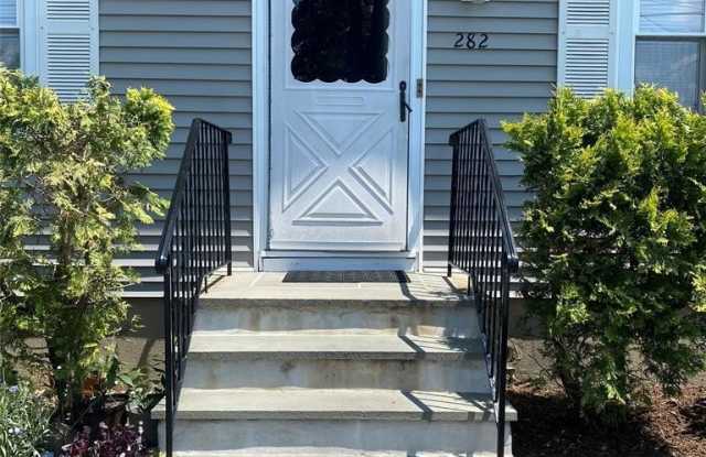 282 Laurel Road Gallery 2