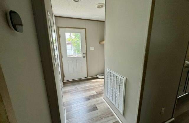 1749 JOLLY AVE Gallery 3