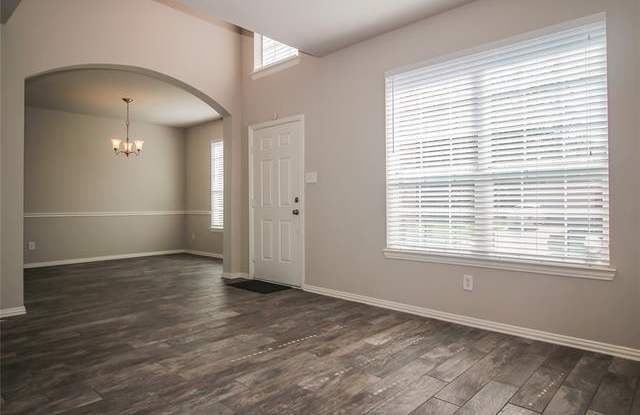 505 Dover Park Trail Gallery 2