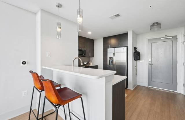 511 Faye Gallery 2