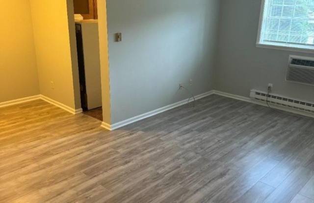 37 E Main St photos photos