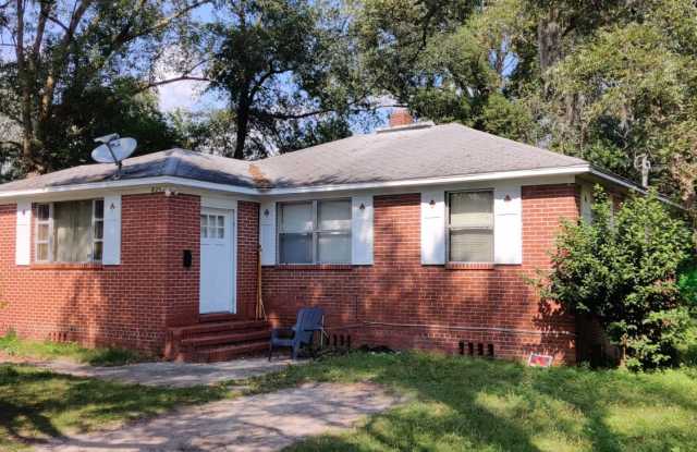 8253 Lexington Drive photos photos