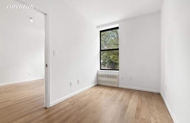 250 Manhattan Avenue Gallery 3