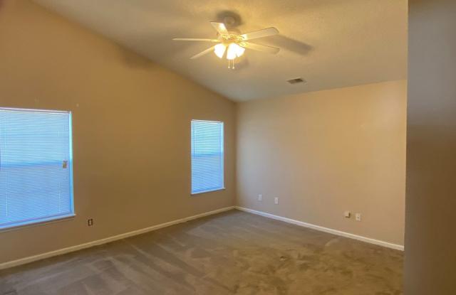 1351 Pinyon Pine Dr. Gallery 4