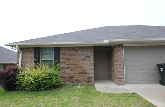 2532 Westminster Drive - 2532 Westminster Dr, Tyler, TX 75701